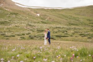elope in the mountains andrea stark photography