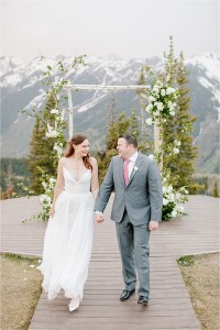 bride and groom outdoor wedding portraits at Aspen Mountain Wedding Deck