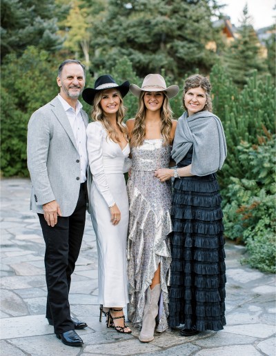 family photos for kaylyn riggs family in vail